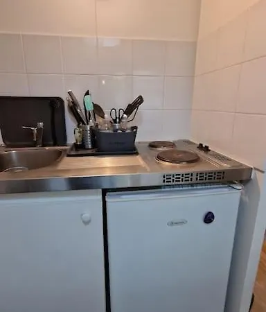 Studio Jardin Et Terrasse דירה *